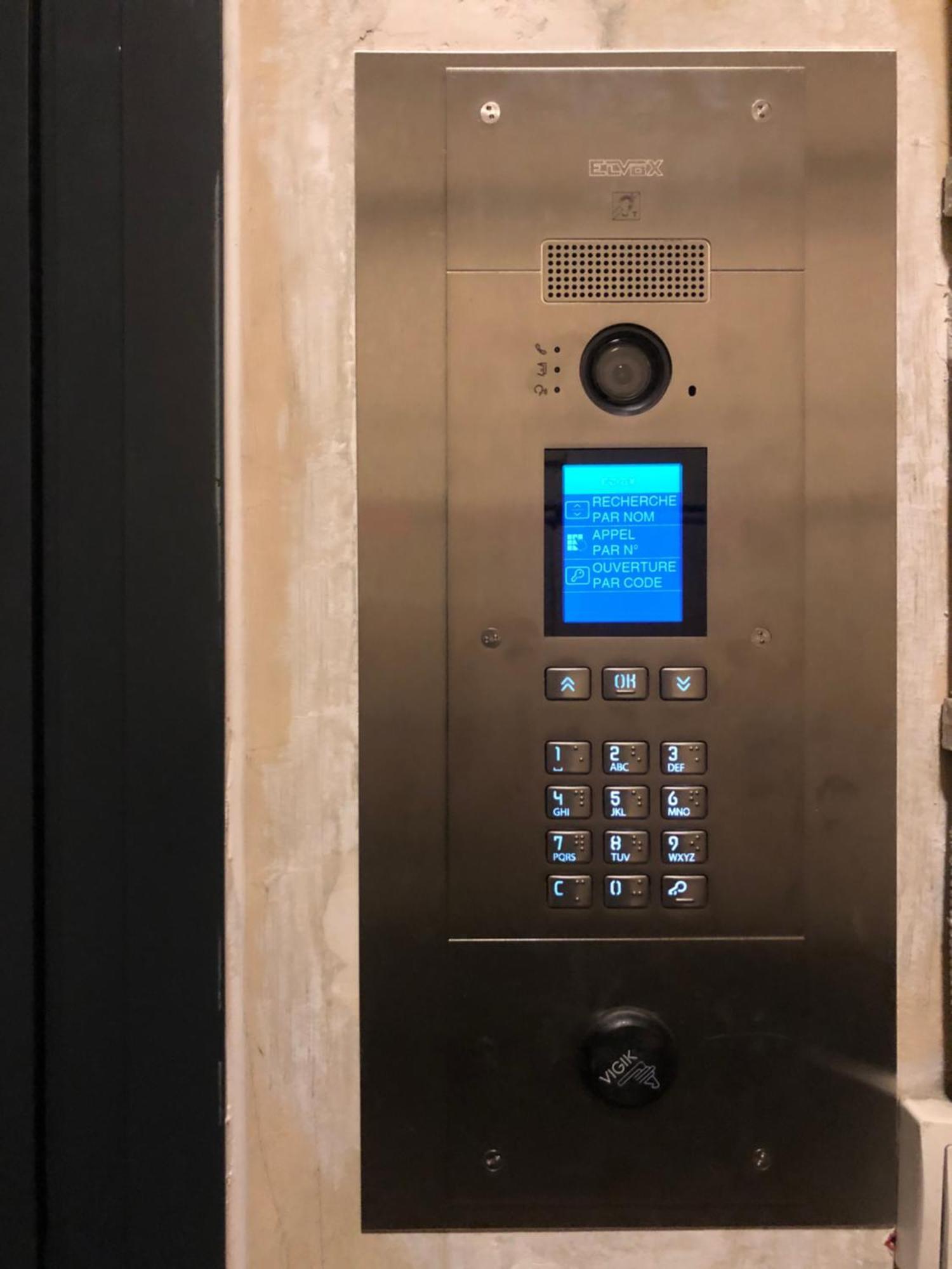 New Saint Maur-Logement Lovely Flat 32M2 パリ エクステリア 写真